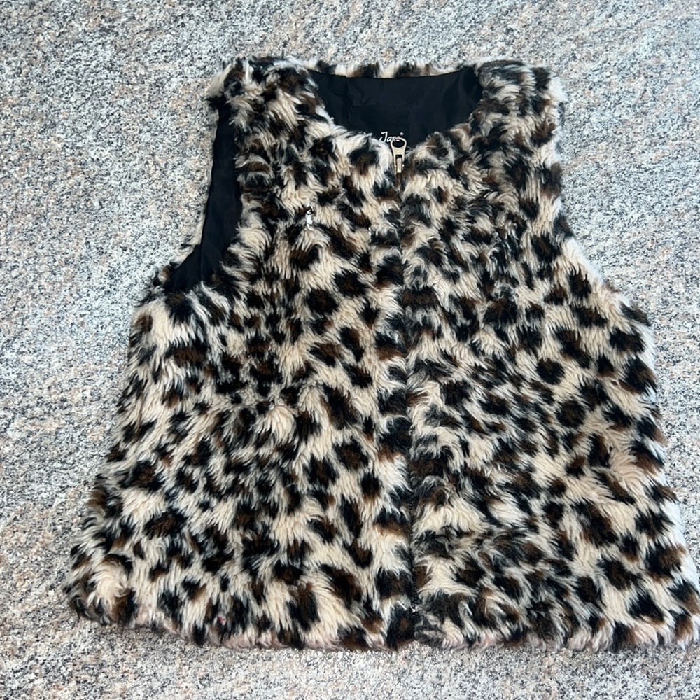 Me Jane vest size 10